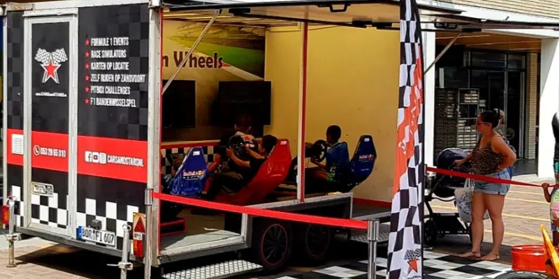 racing room on wheels